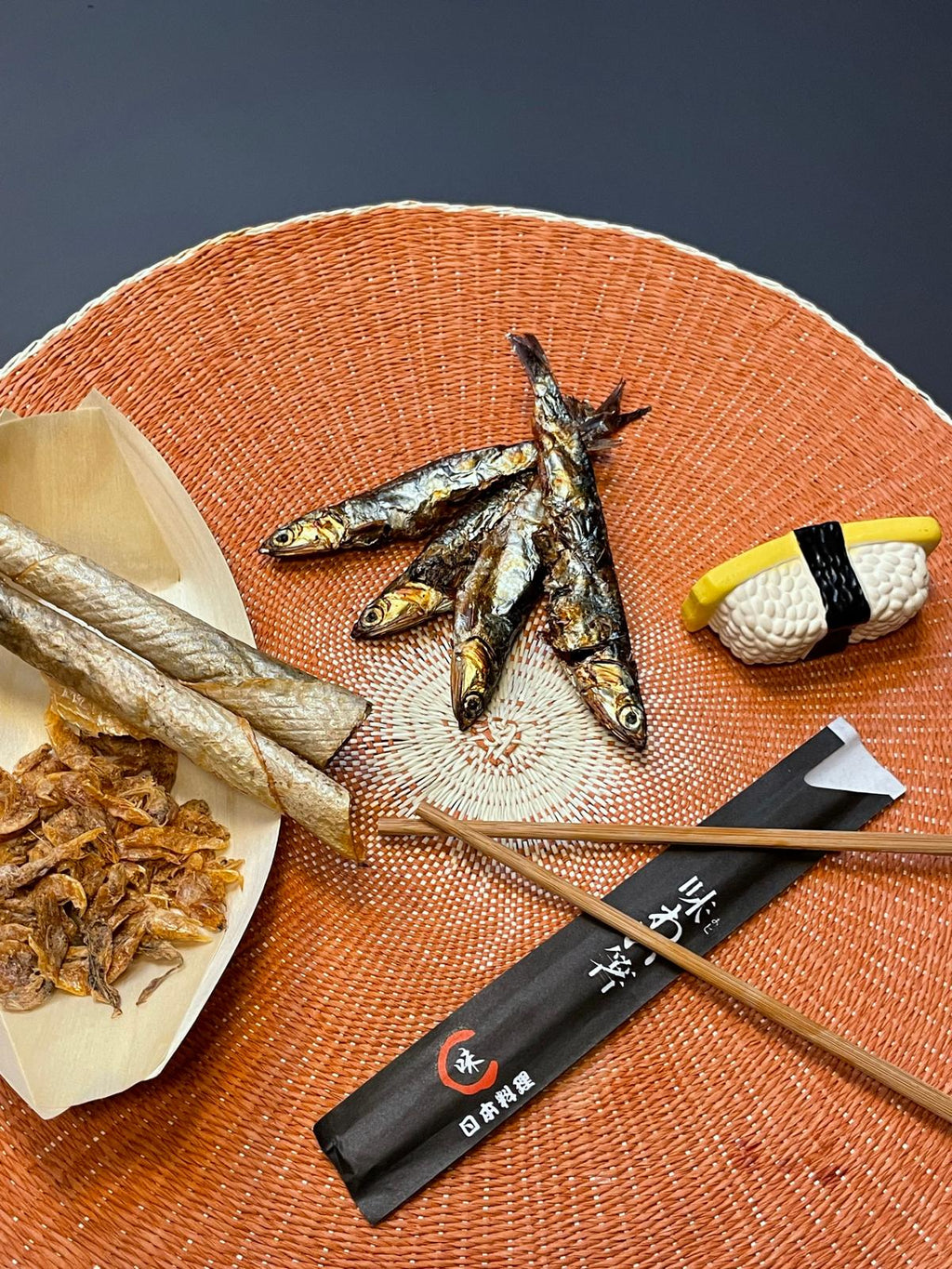 SNACK ATTACK SUSHI CAT